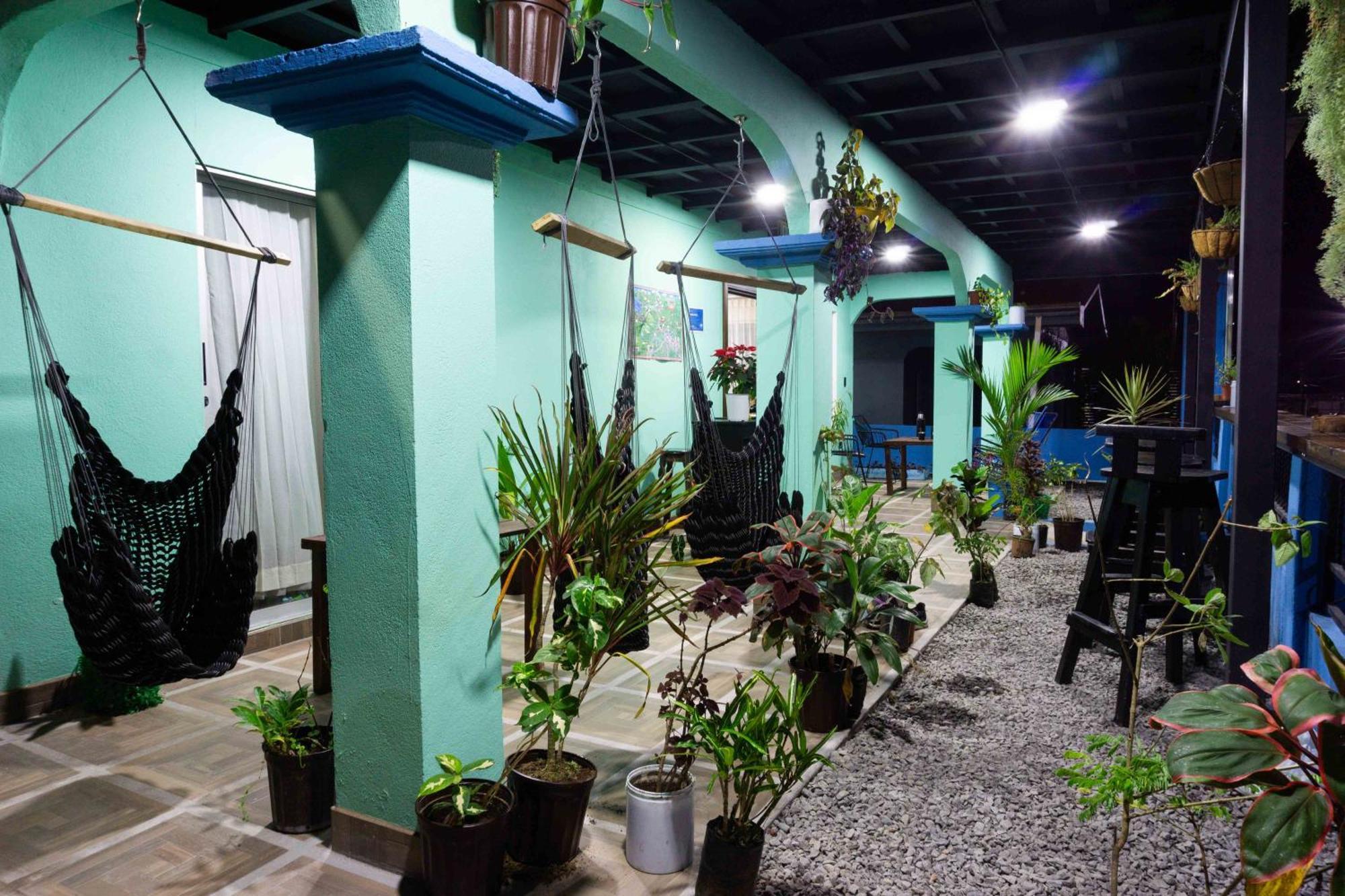 Argdivan Hostel La Fortuna Buitenkant foto